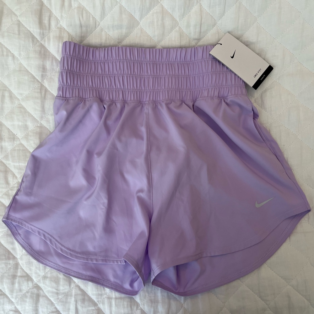 Nike One Lavender Women's Dri-FIT Ultra High-Waisted 3" Brief-Lined Shorts